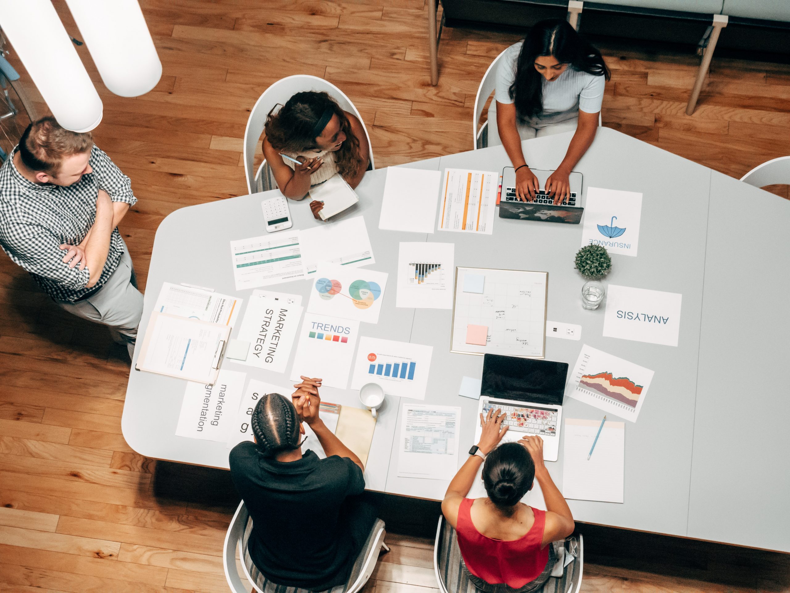 Estrategias Digitales para Emprendedores